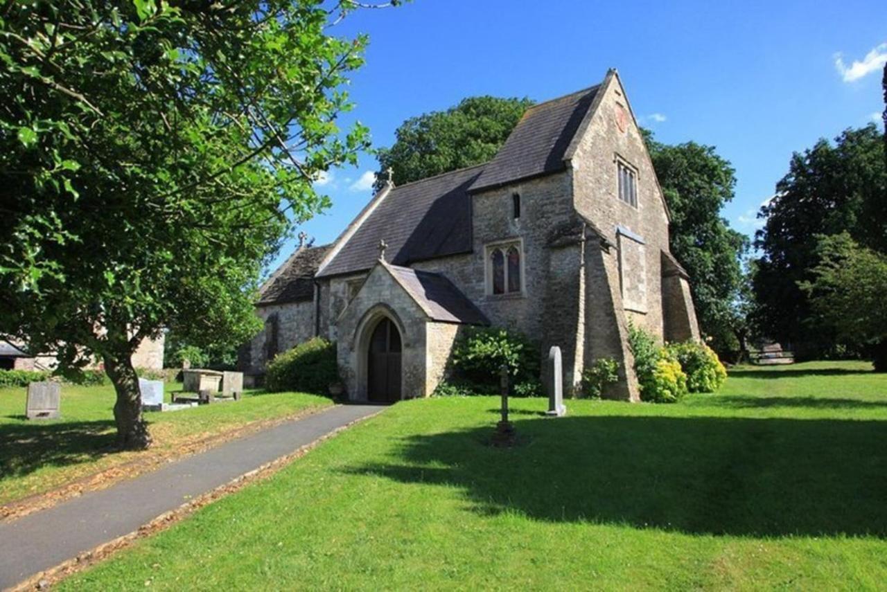 Remarkable 3 Bed Cottage In Bath Woolverton Exterior photo